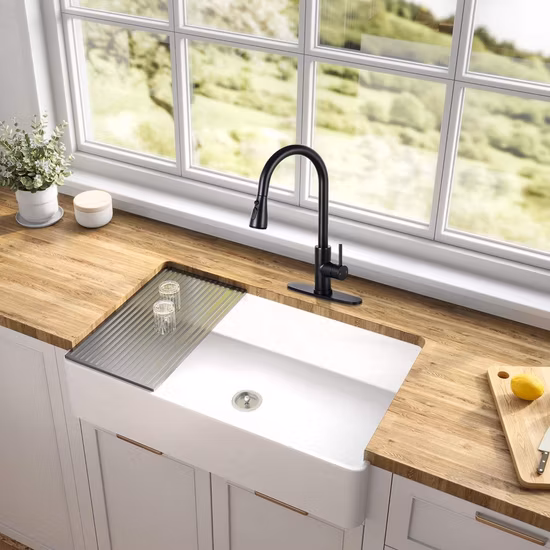 Luxury Matte Black Kitchen Sink Faucet with Pull Down Sprayer